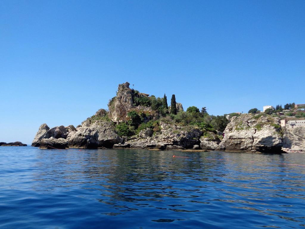 Holidaysora Taormina - Il Giardino Di Graziella Экстерьер фото