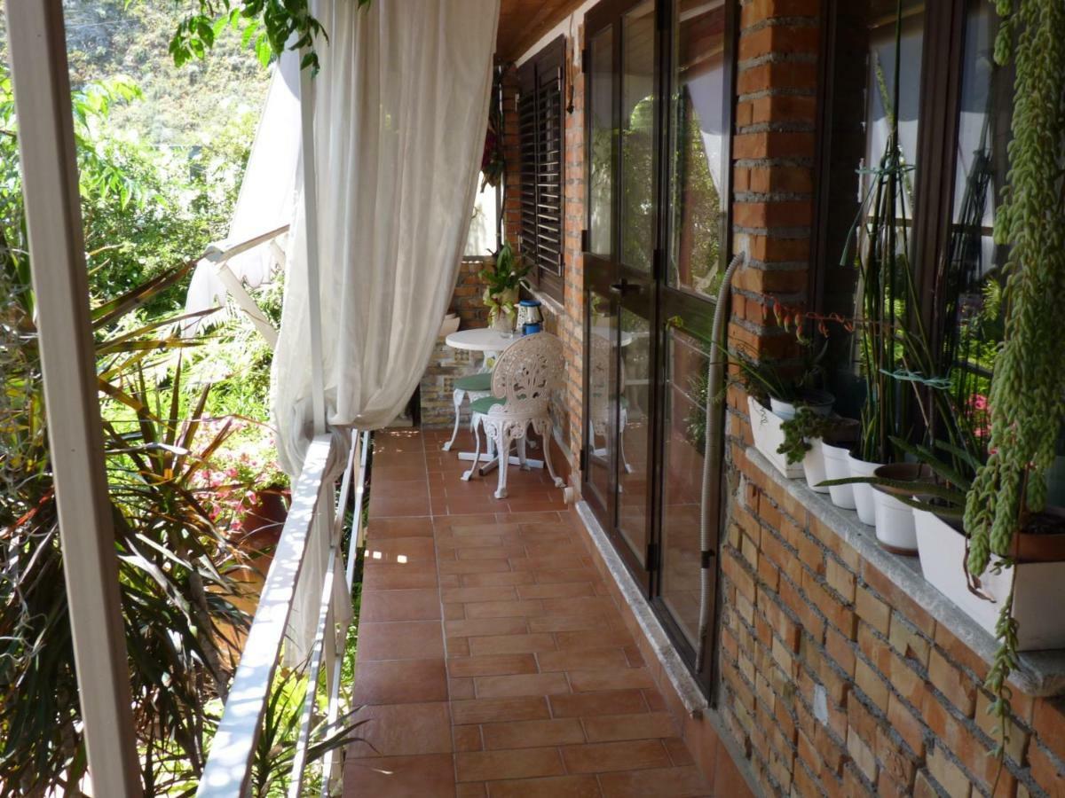 Holidaysora Taormina - Il Giardino Di Graziella Экстерьер фото