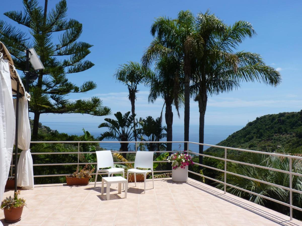 Holidaysora Taormina - Il Giardino Di Graziella Экстерьер фото